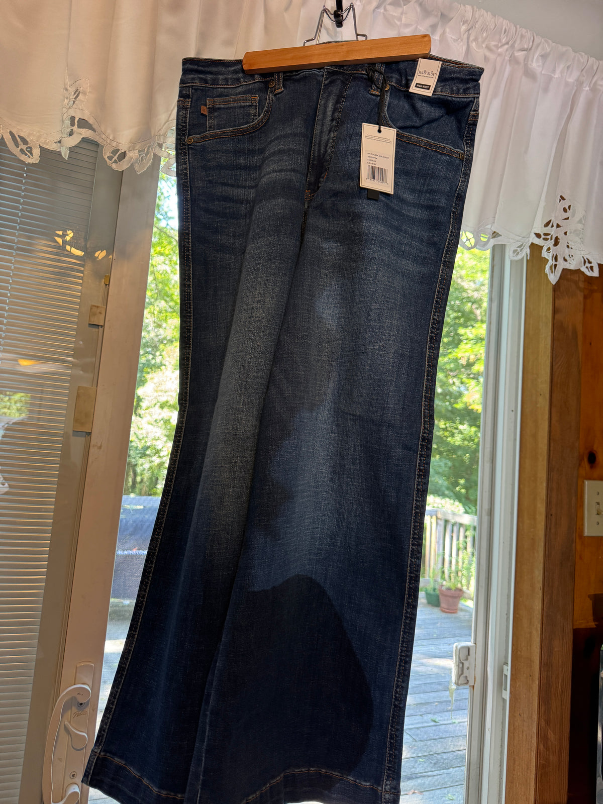 Judy Blue | Claudia Deep Indigo Ankle Wide Jeans